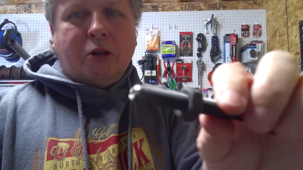 How To Fix Damaged Bolt Threads Youtube