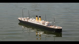 RMS ADRIATIC Radio Controlled