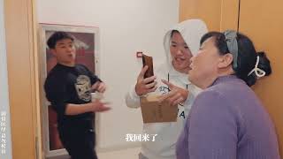 骗子假冒快递员，上门欺骗老年人！ 剧情 反转 生活 防骗 正能量