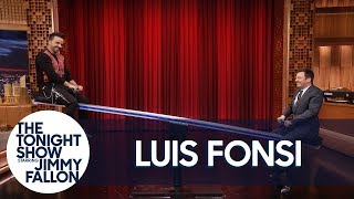 La Voz Host Luis Fonsi Rides a Seesaw with Jimmy Fallon