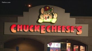 Murder suspect nabbed at Chuck E. Cheese's