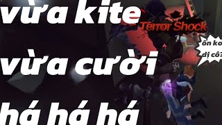 identity V | vừa kite vừa cười há há há (@bàngoại-w4z )