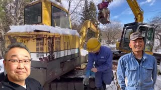 スキー？雪山を滑って降りる不動な油圧ショベル…桂田興業さんのお持ち帰り修理