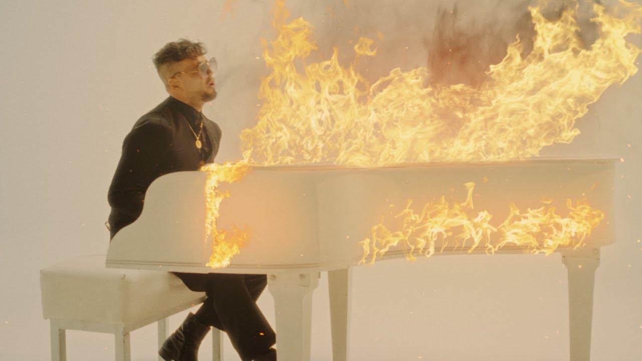 Dante Spinetta Ridículos Video Oficial Youtube