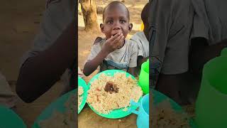 Let’s Share a Meal with Homeless Children. Subscribe and Share please 🤲🤲