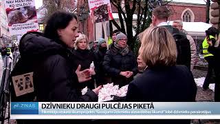 ReTV: Dzīvnieku draugi piketē pie Saeimas