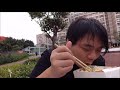 【步食兄弟】在公園吃火車便當，思緒已回到……