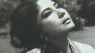 Humsafar Mere Humsafar - Dharmendra, Meena Kumari, Purnima Song