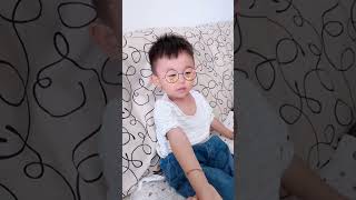 小孩子不近视也可以戴眼镜哦