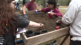 Jefferson County students learn Florida history by digging