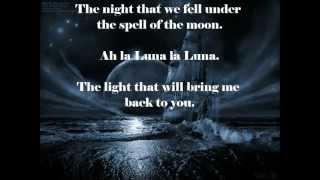 La Luna remix with a moon and lyrics