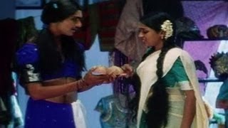 Romantic Comedy Scene Between Ravi Teja | Mallika