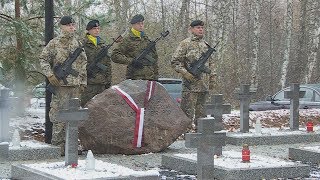 Laucesā svinīgi atklāj atjaunotu poļu karavīru apbedījumu vietu