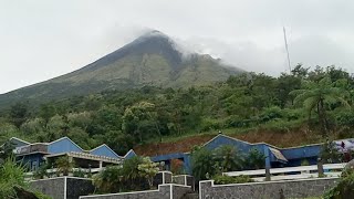 Mayon Rest House \u0026 Skyline View Deck Tabaco City Philippines