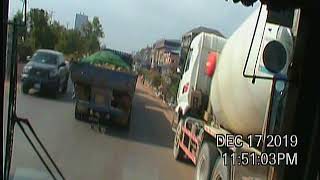 2019-12 Cambodia, Vietnam DVD 222354 5