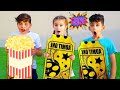 Jason y sus amigos hicieron un cine en casa | Palomitas de maíz y cine en casa