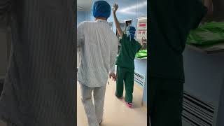 病人和护士都倒着走 #hospital #doctor #satisfying