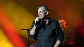 Garou - Reviens/That's the way/Get lucky /13-03-2020, ГКД/