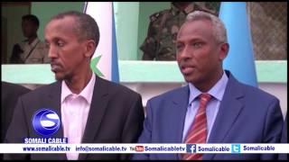 Wafdi uu hogaaminayo Wasiirka arimaha gudaha somalia ayaa manta gaaray magaalada cadaado