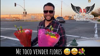 El cantante Ariel Nuño se lanza a vender flores en las calles de Fresno, Ca