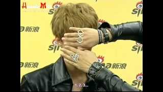 [Vietsub] 120917 Sina Live chat - EXO-K Sehun cut.