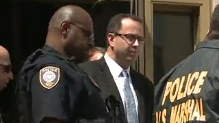 Fogle admits to paying for sex with minors