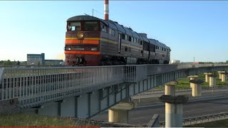 Латвийский 2ТЭ116-559 близ ст. Маарду / Latvian locomotive 2TE116-559 at Maardu