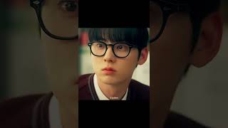 He can do both 🫦❤️#studygroup#hwangminhyun#minhyun#kdrama#kdramaedit#edit#fyp#fypage