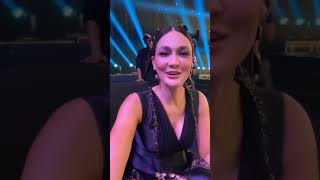 Reaksi Luna Maya Nonton Konser Ariel Noah