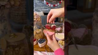 Valentines and Galentine’s Yogurt Parfait Bar 🩷❤ #galentinesparty #valentinesparty #valentinesdecor