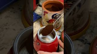 Café cubano VS Tampa #vs #cuba #vs #estadosunidos #cafe #caibarién #tampa #estilodevida #shortvideo