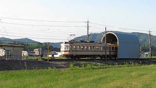 思い出鉄道光景、ソフトバンクのCMに登場した福井鉄道200形、超短いトンネルを全速力で行く！？