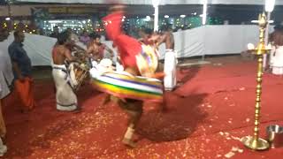 A must see Art | 360 Degree Swing from Garudan | Garudan Thookkam at Airapuram Temple Perumbavoor