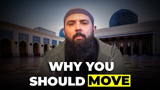 5 Benefits of Moving to a Muslim Country