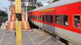 DANCING TRACK SOUNDS😍! 12652 TAMILNADU SAMPARK KRANTI EXPRESS BLAZING PAST MAMBALAM WITH RPM WAP 7!