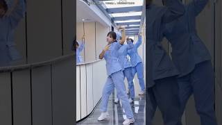 每个人都跳一遍啊, 看来以后得做一个合集 #dance #nurses #shortsvideo #chinesedance