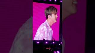 190519 (Ment: Jin tries to play football 🏈🤣) BTS 'Speak Yourself Tour' Metlife New Jersey Day 2