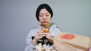 A Korean who quit after working at Burger King for three years. Mcdonaldization