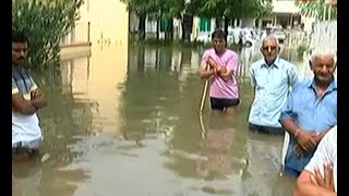 Ahmedabad: બોપલની સોસાયટીના ઘરોમાં અઢીથી ત્રણ ફુટ જેટલા પાણી, ઘર વખરીને ભારે નુકસાન