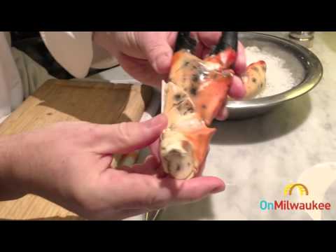 Chef Tips: Cracking a Stone Crab with Chef Mark Weber Chef Tips: Cracking a Stone Crab with Chef Mark Weber