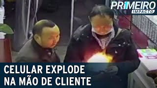 Celular explode na mão de cliente em assistência técnica na China | Primeiro Impacto (24/01/22)