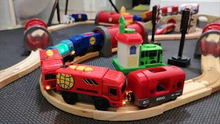 Brio,Wooden Trains, Subway Tunnel Railway, Glow video for children, Happy Kids toys