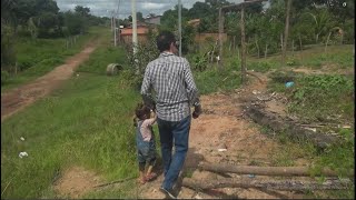 MÃE DE 5 FILHOS MORA SOZINHA EM UMA CASA HUMILDE, E PRECISA URGENTE FAZER SUA CASINHA.