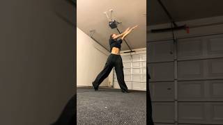 Low Sza dance by Samantha Caudle 💃🏾 | #sza #subscribe #shortsdance #shorts #urbandance