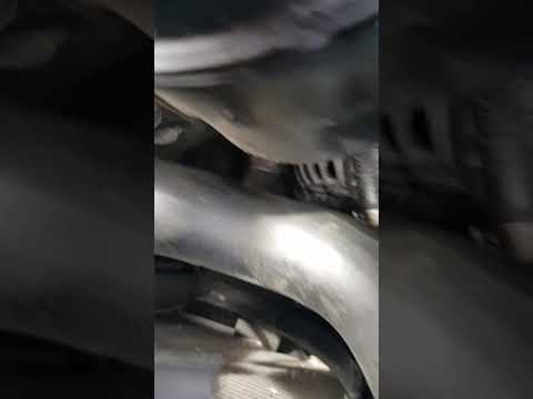 how to tell if your idler pulley is going bad on a bmw e39 525i/528i/530i how to tell if your idler pulley is going bad on a bmw e39 525i/528i/530i