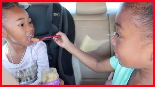Mommy Drives Her Hungry Baby To The Store | Pretend Play