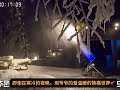 12.23 看看姜爷爷用了一晚上时间打造的人工雪是怎样完成的吧～💕 爱宝乐园的动物都生活在爱里 大熊猫爱宝 睿宝辉宝 旅韩大熊猫 我们的熊猫宝宝被很多人爱着