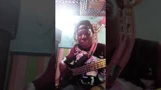 Martino Ngallé joue KOTTO bass \