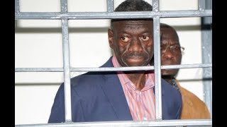 Besigye akooze katemba