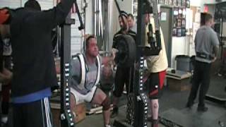 Greg Panora squat training at Lexen Xtreme